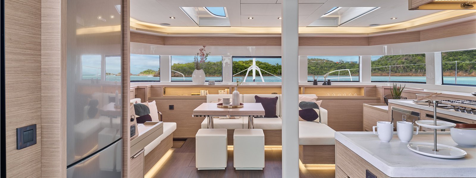 L55_interior_1920x720_1