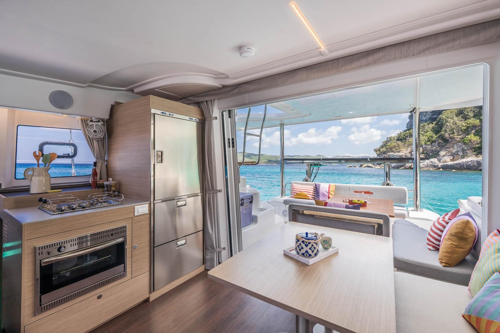 LAGOON-38_IMAGE_INTERIOR-23