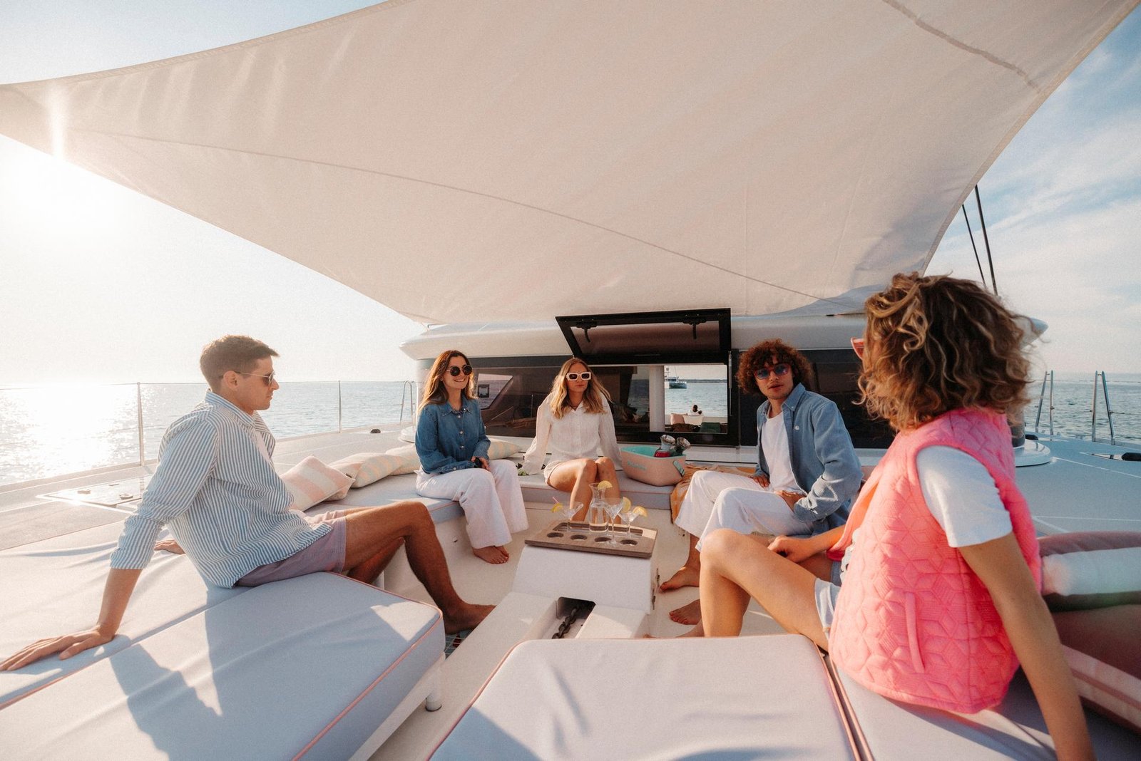 LAGOON-46-ICONIC-Lifestyle-3