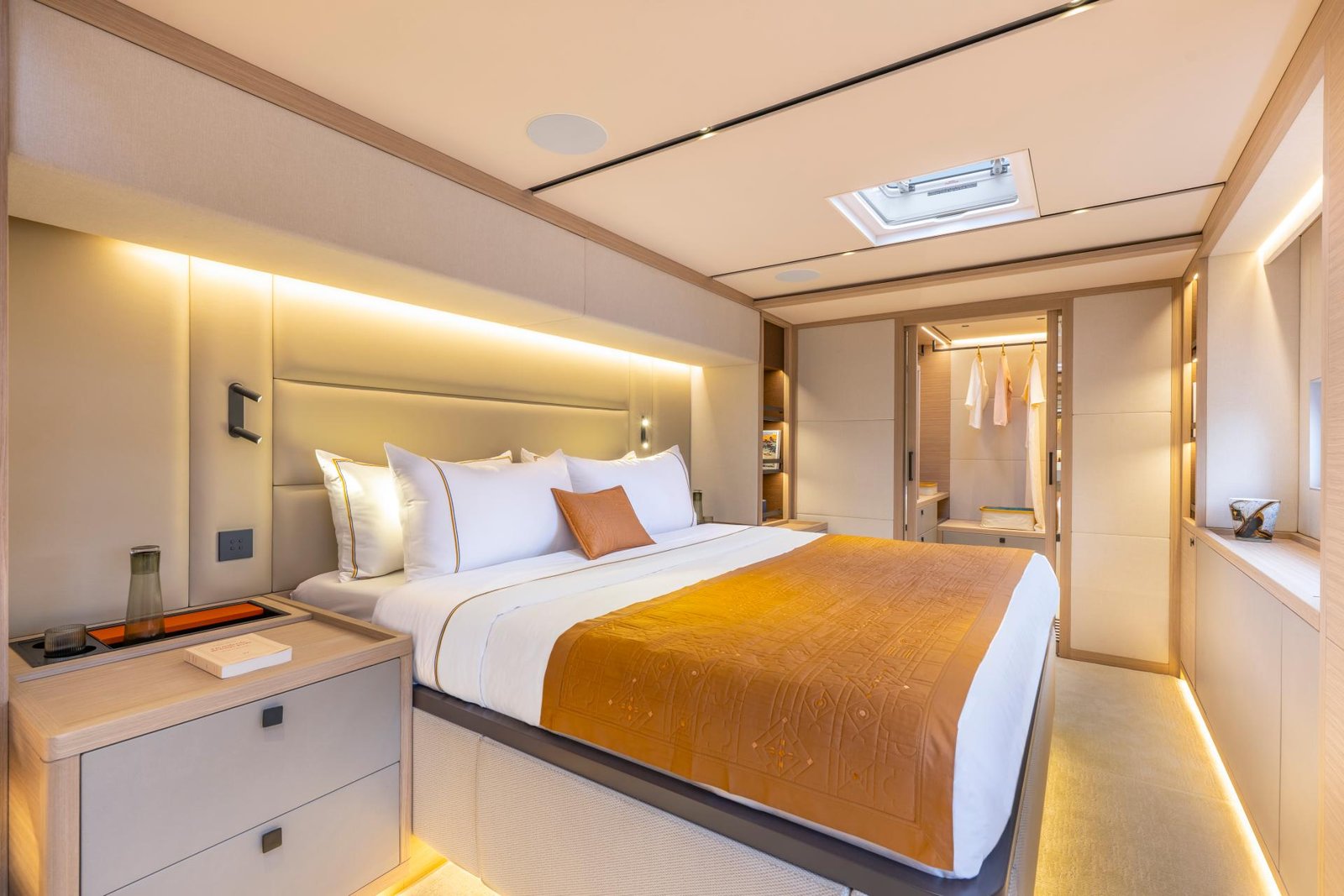 LAGOONN_EIGHTY3_INTERIOR-13